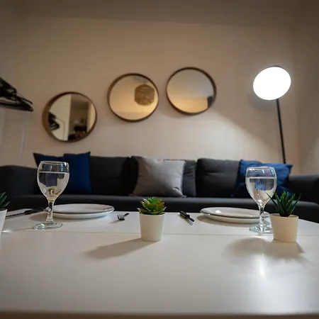 Apartamento Le Petit Brienne - Centre-ville Aeroport Tbs